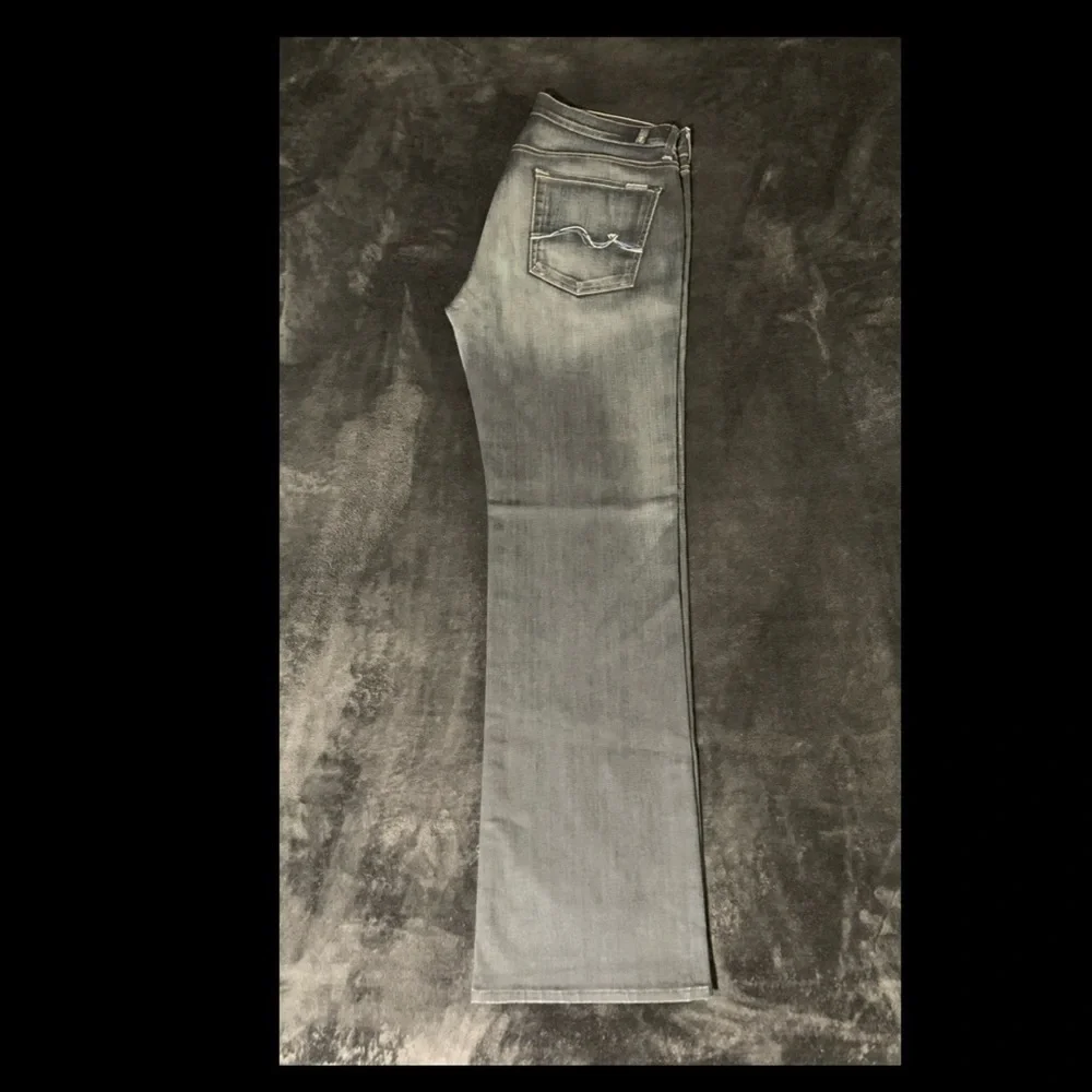 7 For All Man Kind, size 36, EXCELLENT condition - Picture 3 of 4